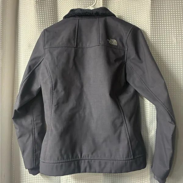 North Face women’s Jacket small - Image 2