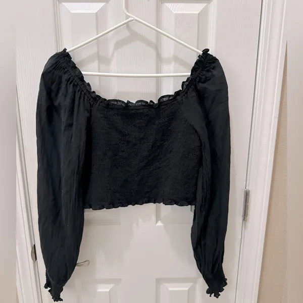 AERIE Smocked Puff Sleeve Square Neck Black Crop Top Size Medium 100% cotton - Image 2