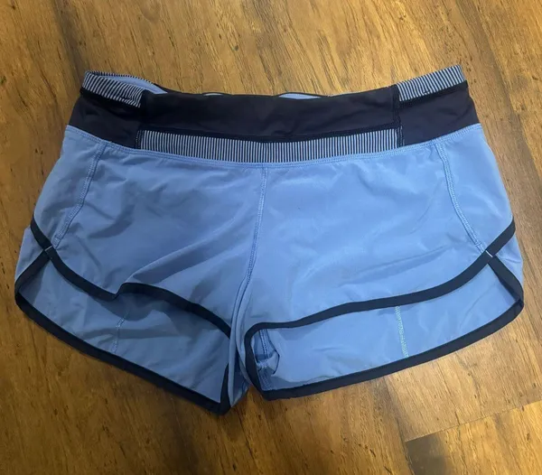 Lululemon Shorts - Image 4