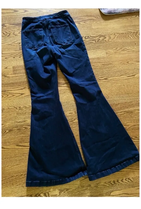 KanCan USA High-Rise Flare Jeans - Image 7