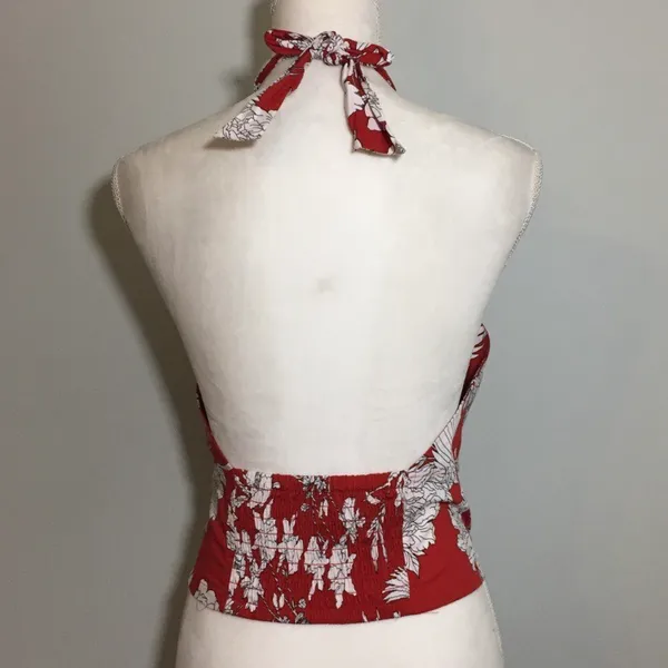 Express NWOT Red White Floral Smocked Halter Top - Image 3