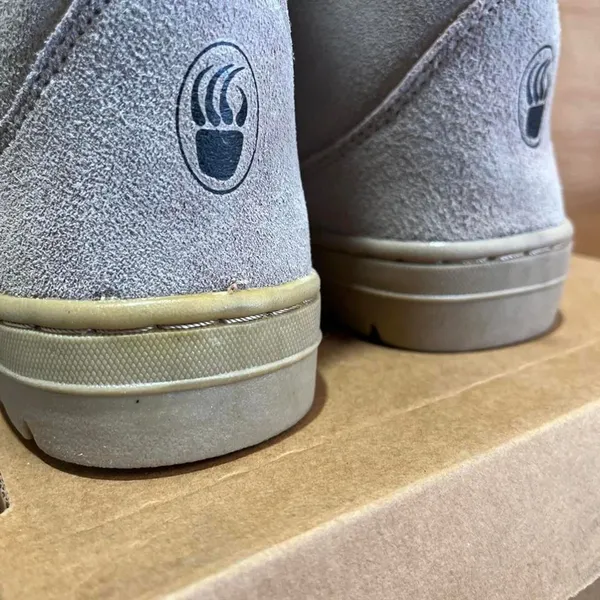 Bearpaw Women's Grey and Cream Boots - Image 6