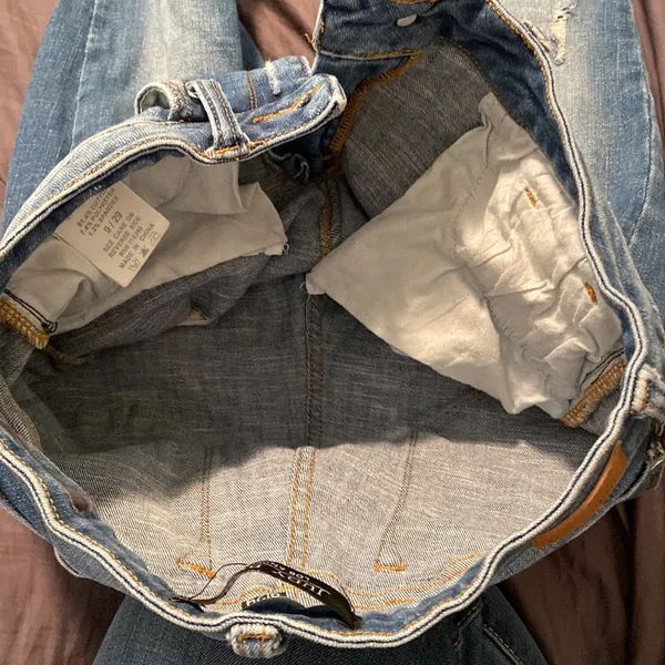 Judy Blue Distressed Skinny Jeans size 9 - Image 10
