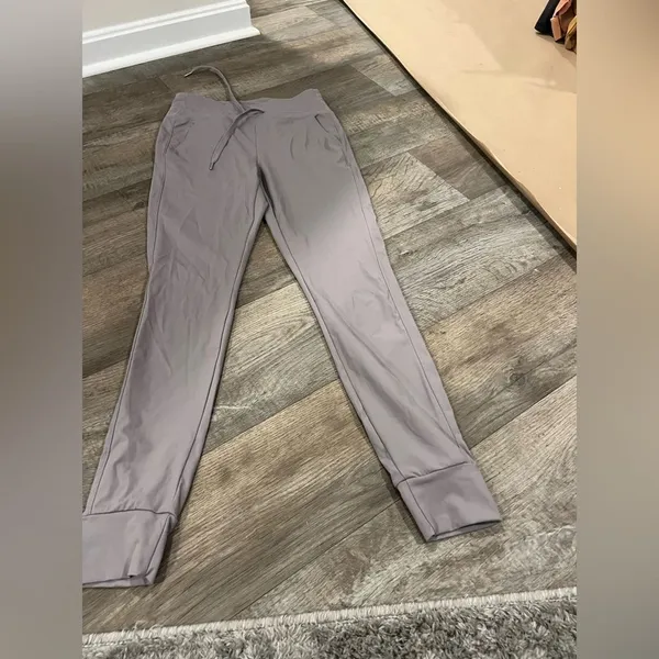 Halara purple joggers‎ M - Image 3