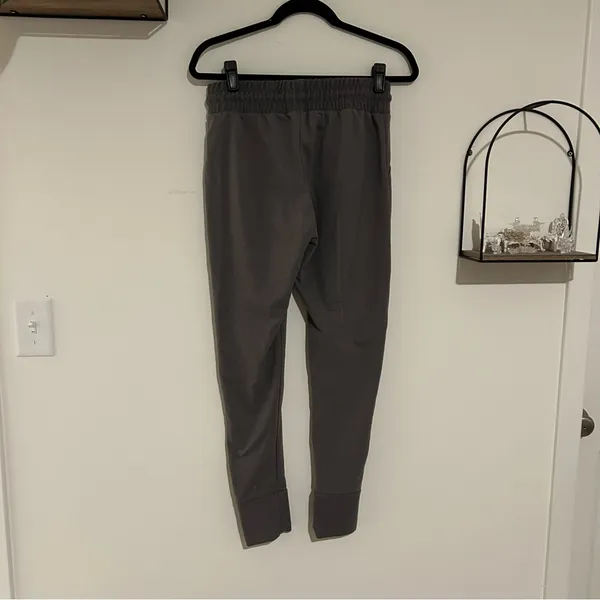 Free People‎ Movement Gray Elastic Waist Jogger Pants Size Small - Image 2