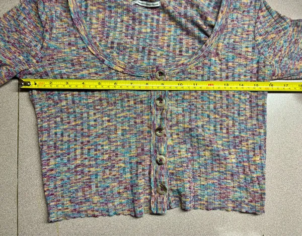Urban Outfitters Women’s L Striped Button Down Knit Long Sleeve Cropped Top -EUC - Image 8