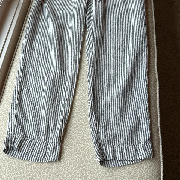 A new day stripped cropped linen blend drawstring pants with pockets size S - Image 4