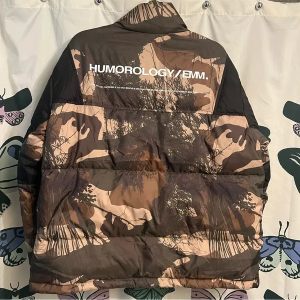 SheIn NWOT Humorology camo puffer jacket - Image 2