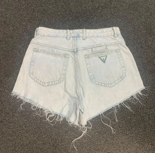 Guess Vintage  shorts - Image 2