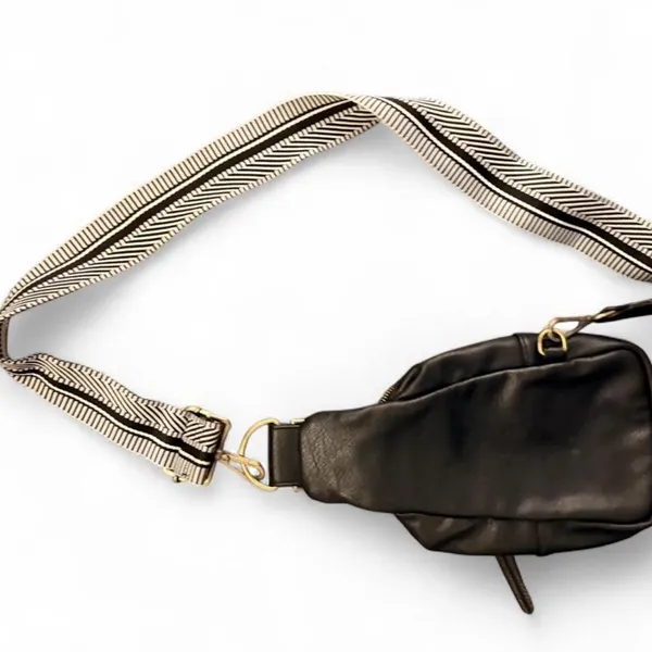 Anthropologie Urban Originals Black Faux Leather Sling Belt Bag Guitar Strap - Image 2