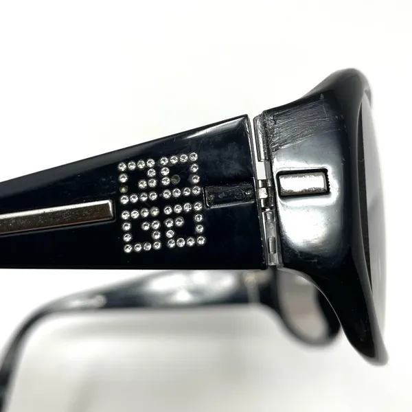 GIVENCHY sunglasses, replacement frames only, made in Italy - Image 10