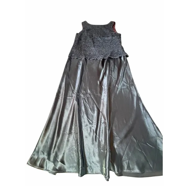 Navy Sparkle and Satin Gown - Size 20W - Image 8