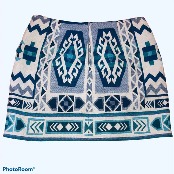 H&M Divided woven aztec skirt - Image 2