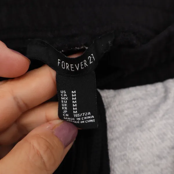 Forever 21 Womens Grey Black Drawstring Dolphin Lounge Shorts Size M - Image 3