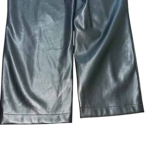 Marc New York Andrew Marc Faux‎ Leather Pants Gold Button Detail Womens L - Image 6