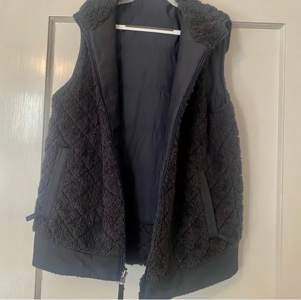 Reverseable Vest - Image 2