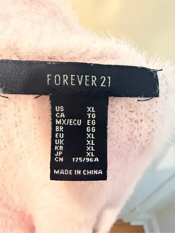 Forever 21 Soft Fuzzy Knit Cropped Cardigan XL Light Pink - Image 12