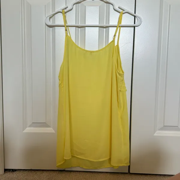 Yellow honeycomb tank top Size M - Image 5