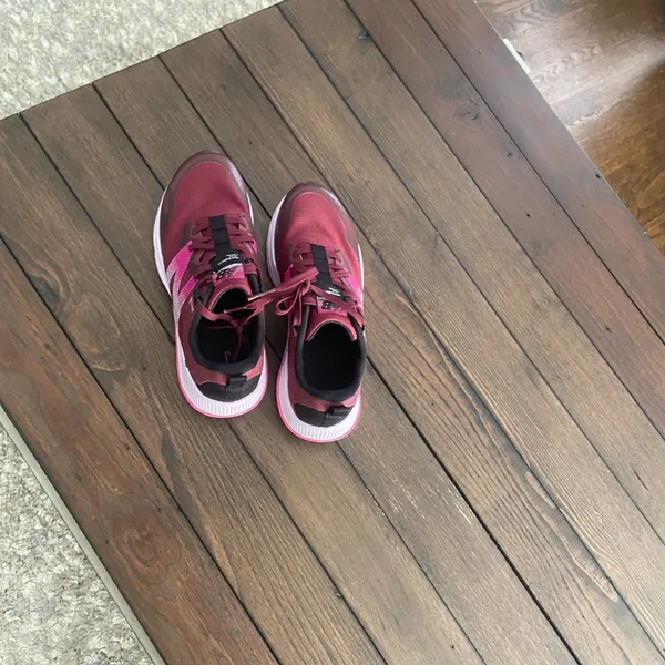 New Balance NTR Women Trail Running Shoe size-8.5 - Image 4