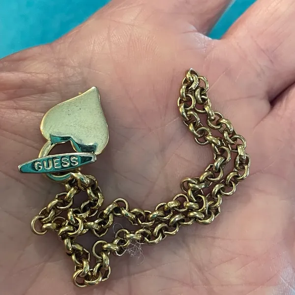 Guess Heart Bracelet - Image 5