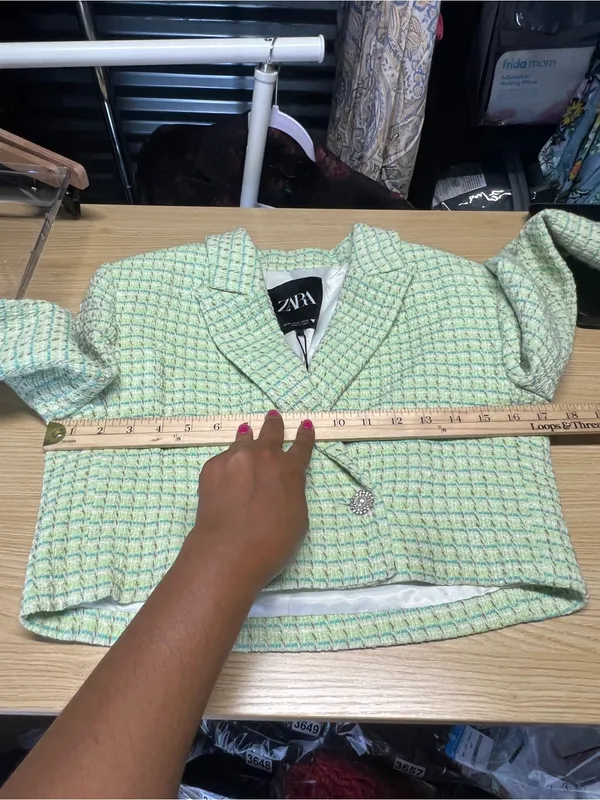 ZARA NWT Green Tweed Cropped Blazer Pearl Buttons Size XS - Image 15
