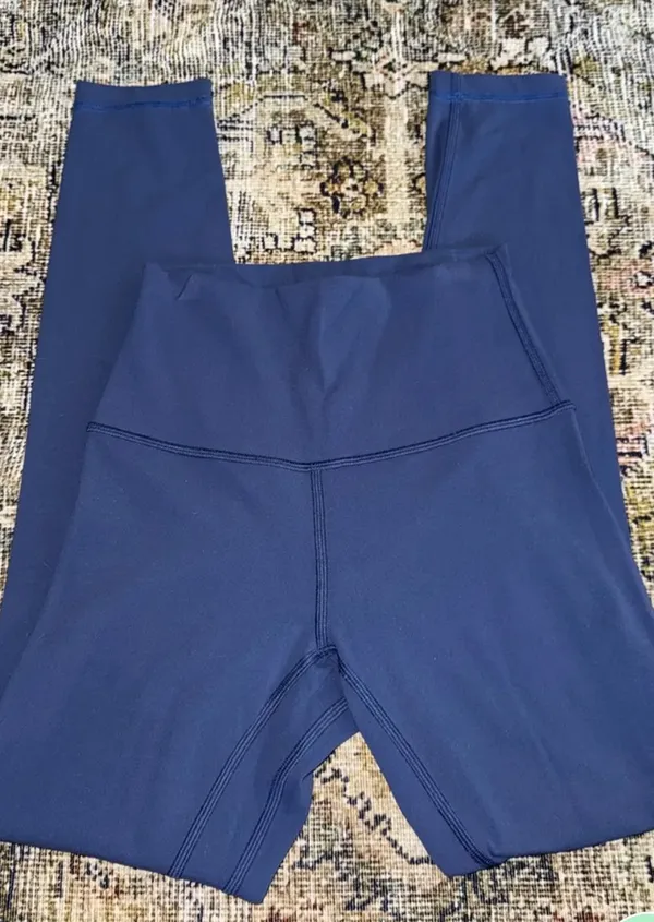 Lululemon Align Leggings 25" blue - Image 5
