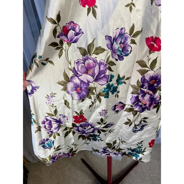 negligee nightgown satin floral purple crimson green NWT - Image 5