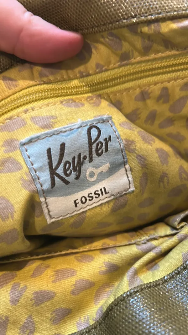 Fossil Bag Shoulder Olive Green Quilted - Image 2