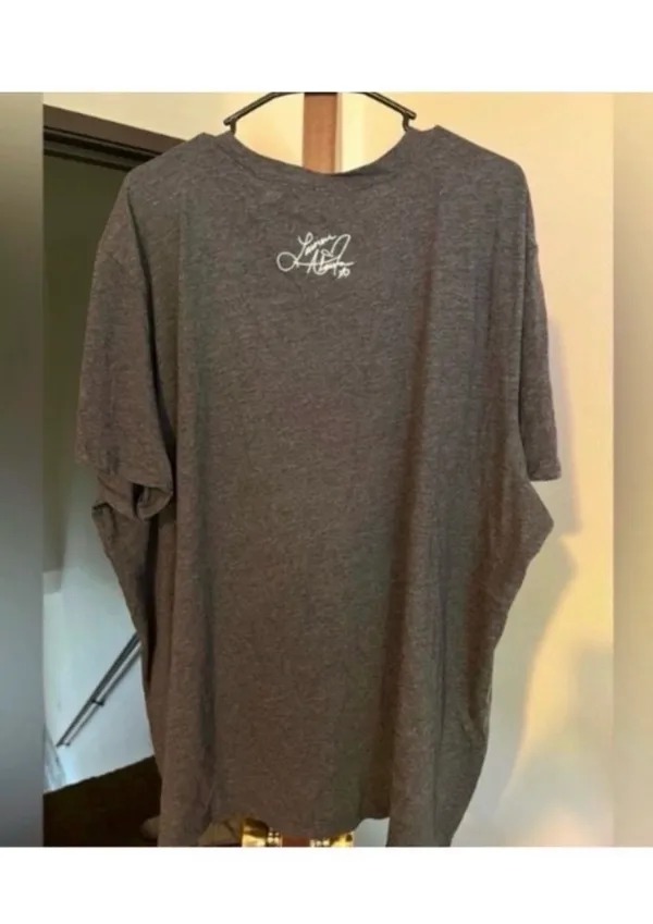 Maurices Graphic Tee - Image 7
