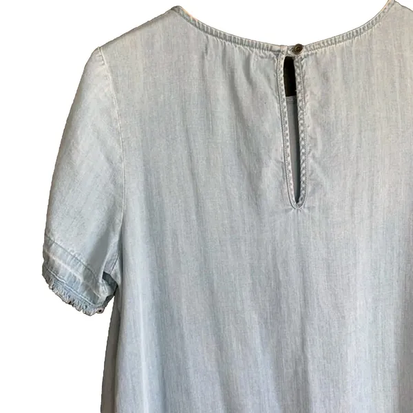 Life in Progress Shift Dress Women Medium Chambray Raw Hem Beachy Light Wash - Image 9