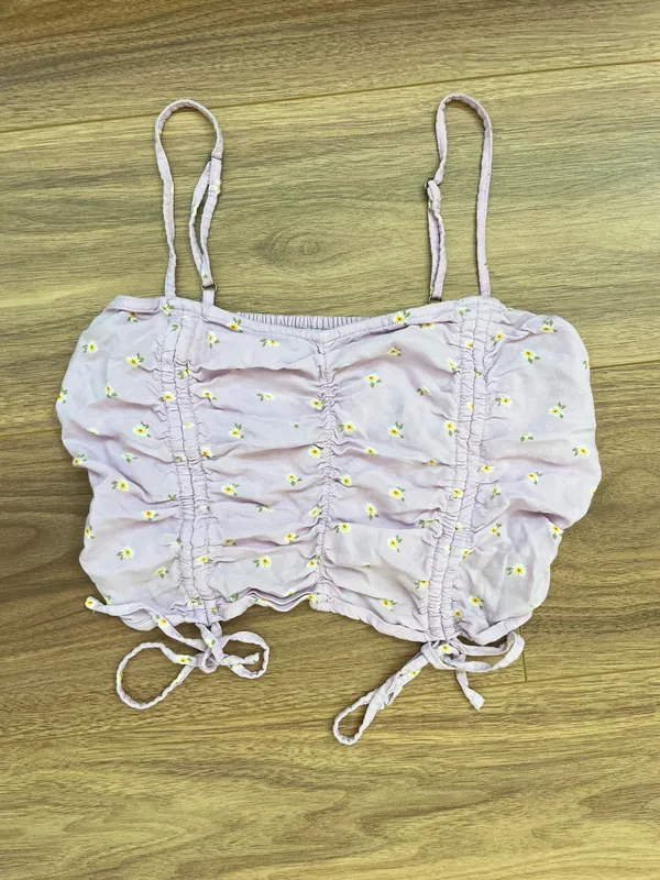 Hollister Purple Daisy Floral Ruched Cami Crop Top Size M - Image 3