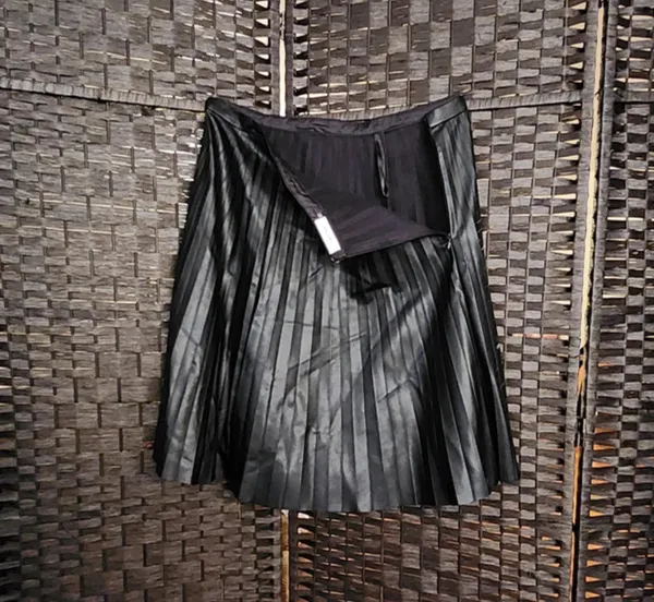 Girls Night Vibes: Calvin Klein Leather Skirt - Image 3