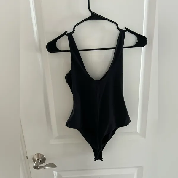 Skims Fits Everybody Square Neck Bodysuit - Image 6