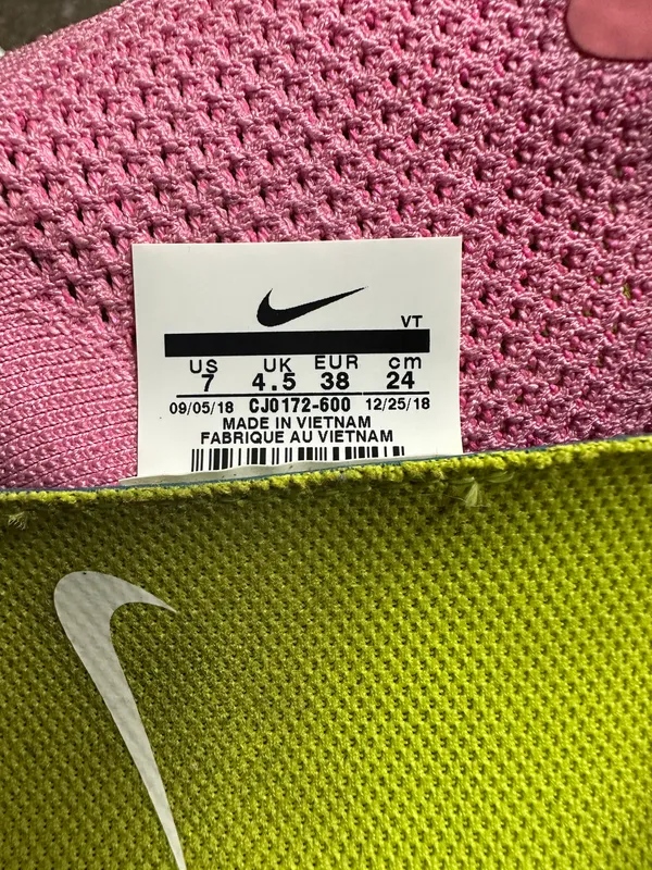 Nike Women’s Epic React Flyknit Running Shoes - Image 4