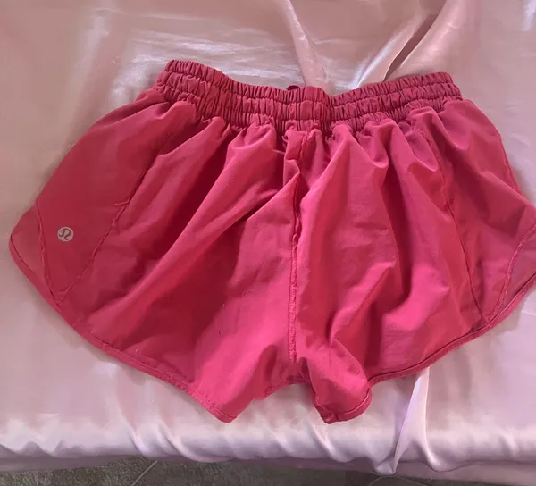 Lululemon 2.5 inch lip gloss hotty hots - Image 2
