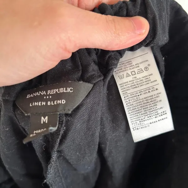 Banana republic black linen trouser shorts - Image 3