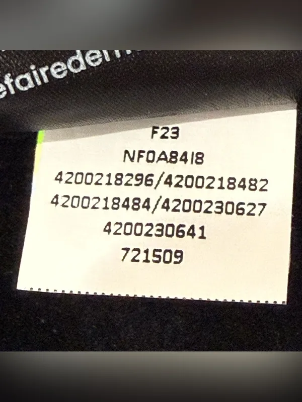 The North Face TNF Performance Fleece Quarter Zip Jacket Small Black Outdoor - Image 16
