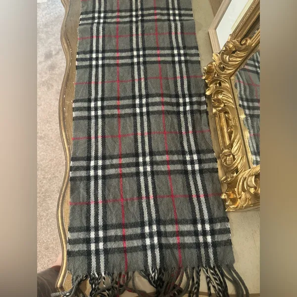 Burberry‎ Vintage wool Multi-Color Plaid Fall Winter Luxury Scarf Scarves grey - Image 2
