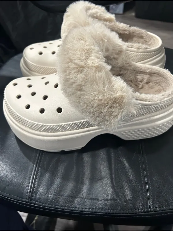CROCS Cream Faux-Fur Lined Platform Clog Mules - Image 2