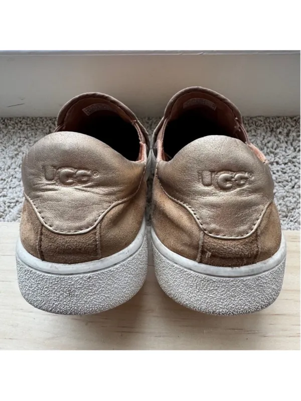 Women's UGG Cas Suede Sneakers Slip-On Shoes Size 8 Brown & Gold Leather - Image 2