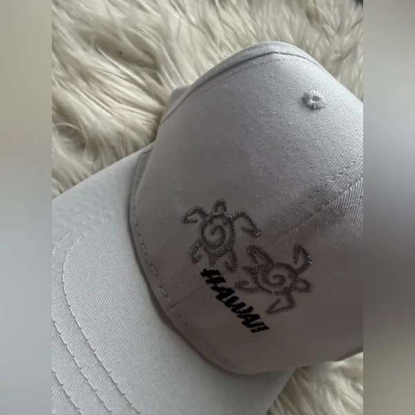 NEW Hawaii embroidered cap White - Image 2