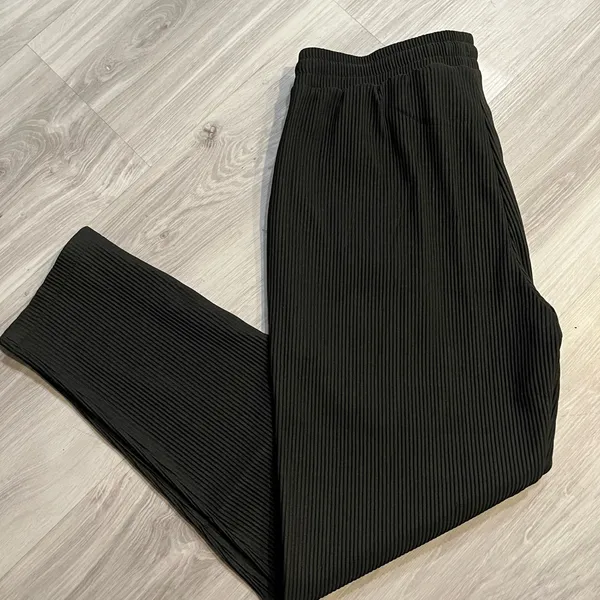 NWOT ICON Amsterdam Black women Joggers‎ - Image 5