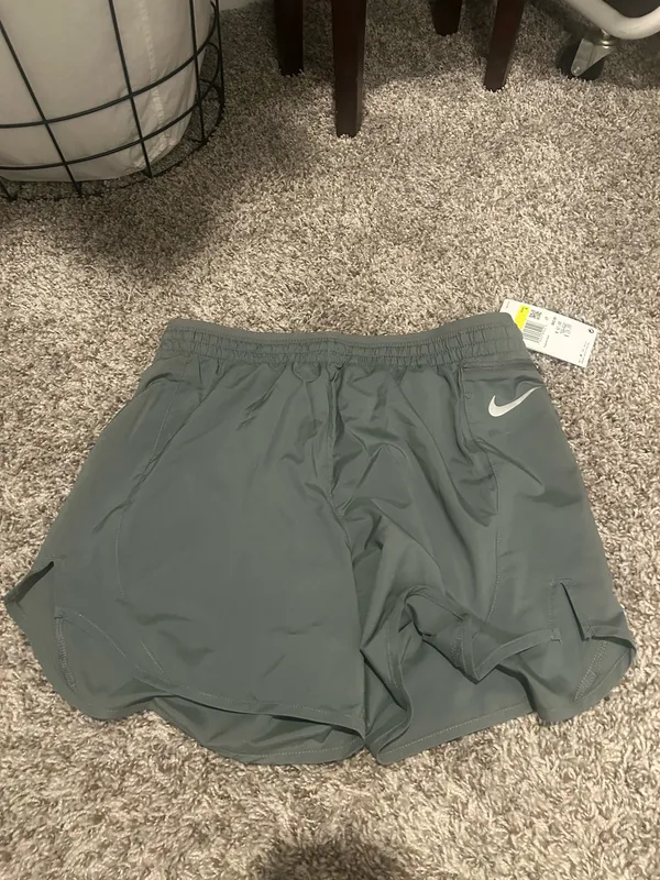Nike Shorts Dri-Fit - Image 2