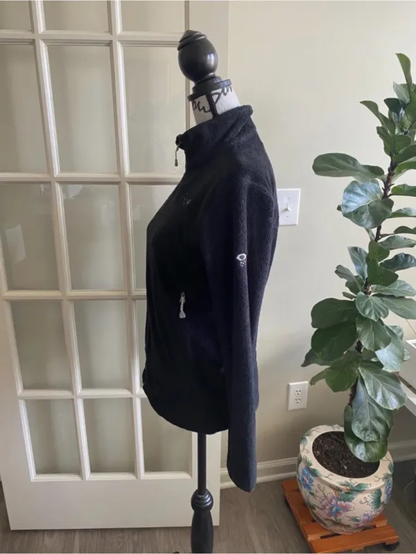 Mountain Hardwear Black Fleece JackMountain Hardwear Black Fleece Jacket Women's - Image 2