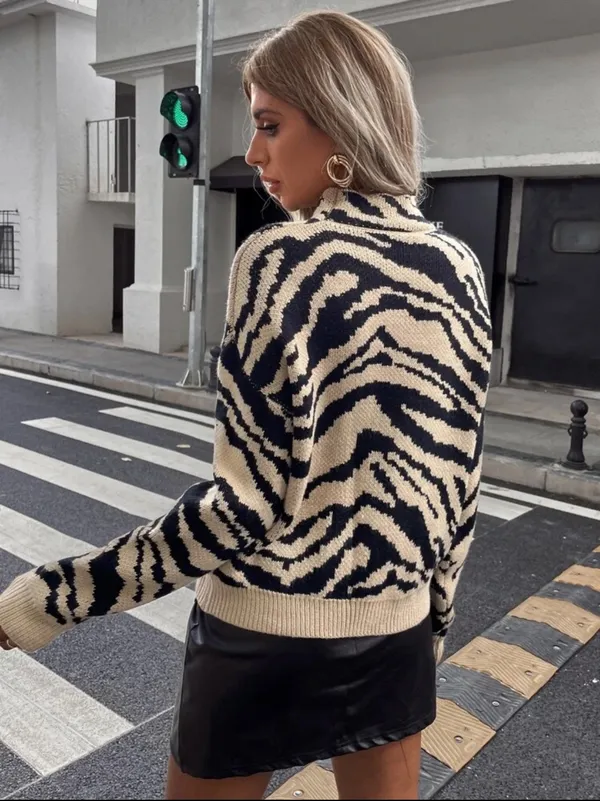 Sweater Multi Size M - Image 2