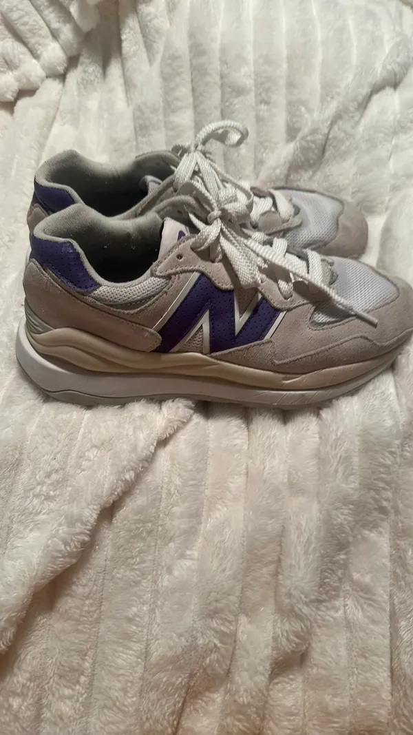 New Balance Shoes  - Image 5