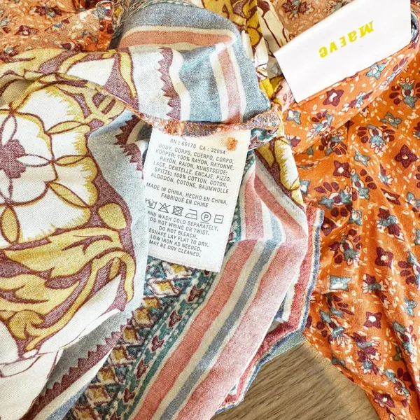 Anthropologie Floral Top Sz 6 Button Front Bell Sleeve Boho Indie‎ Festival - Image 9