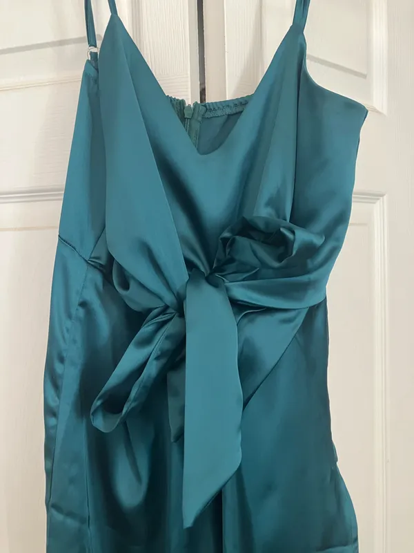 Green Satin dress - Image 5