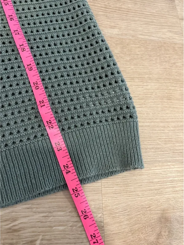 Universal Threads Sweater - Image 8