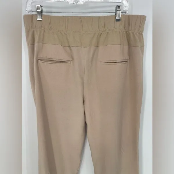 Two hearts, maternity tan pants,‎ size large - Image 5